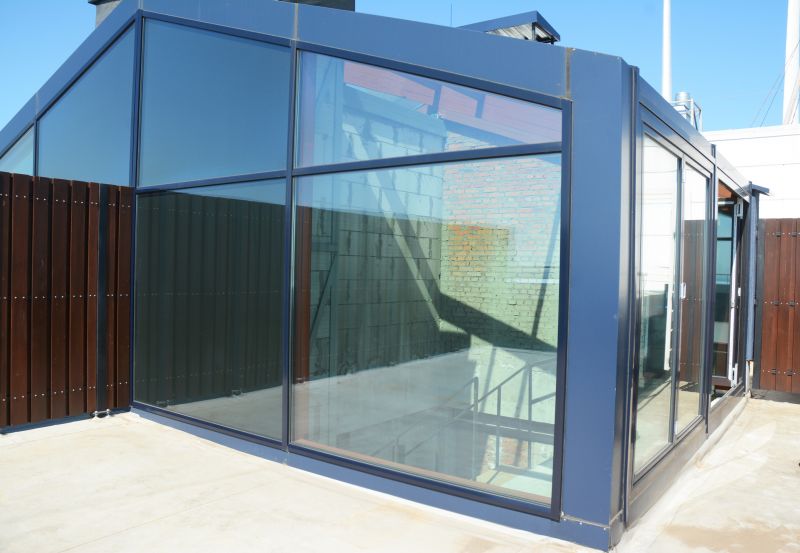 Local Sunroom Construction pros at work